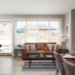 Отель Private and Cozy 2bdr 2BA Home in Kitsilano Канада, Ванкувер - отзывы, цены и фото номеров - забронировать отель Private and Cozy 2bdr 2BA Home in Kitsilano онлайн интерьер отеля