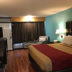 Отель Rodeway Inn Vicksburg США, Виксбург - отзывы, цены и фото номеров - забронировать отель Rodeway Inn Vicksburg онлайн комната для гостей