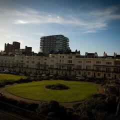 Отель Brighton House