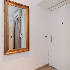 Апартаменты Studio Orange Five Stars Holiday House интерьер отеля