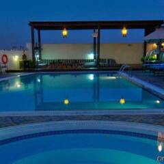 Coral Dubai Deira Hotel бассейн фото 3
