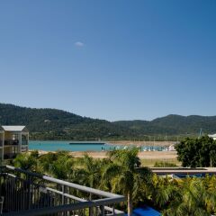 Airlie Beach Hotel in Airlie Beach, Australia from 206$, photos, reviews - zenhotels.com balcony