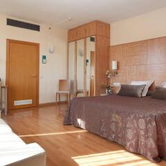 Отель Aparthotel Silver комната для гостей фото 2