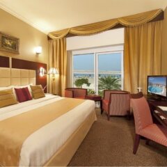 Ewa Hotel Dubai комната для гостей