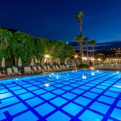 Julian Club Hotel бассейн фото 4