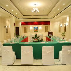 Отель Grand Hotel Kathmandu Непал, Катманду - отзывы, цены и фото номеров - забронировать отель Grand Hotel Kathmandu онлайн сауна