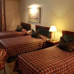 Отель Mayflower Suites комната для гостей фото 2