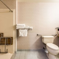 La Quinta Inn & Suites by Wyndham Vancouver in Fairview, United States of America from 145$, photos, reviews - zenhotels.com bathroom