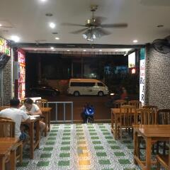 Отель Baan Lucky Guest House питание