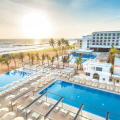 Hotel Riu Sri Lanka - All Inclusive бассейн