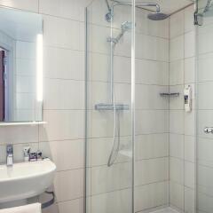Отель Mercure Paris Notre Dame Saint Germain Des Pres Франция, Париж - 2 отзыва об отеле, цены и фото номеров - забронировать отель Mercure Paris Notre Dame Saint Germain Des Pres онлайн ванная фото 2