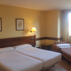 Hotel Oriente комната для гостей