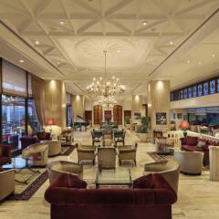 Hilton Istanbul Bosphorus Турция, Стамбул - 5 отзывов об отеле, цены и фото номеров - забронировать отель Hilton Istanbul Bosphorus онлайн интерьер отеля фото 3