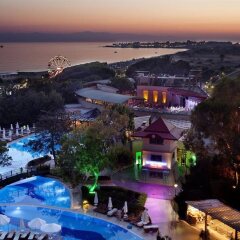 Отель Sueno Hotels Beach Side пляж