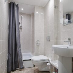 Roomp Yuzhnyij Port Mini-Hotel Москва ванная фото 2
