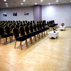 Yucel Hotel Турция, Усак - отзывы, цены и фото номеров - забронировать отель Yucel Hotel онлайн фитнесс-зал