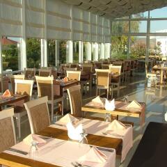 Babaylon Hotel Чешме питание