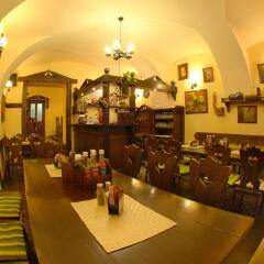 Отель U Zlate Podkovy - At The Golden Horseshoe Чехия, Прага - отзывы, цены и фото номеров - забронировать отель U Zlate Podkovy - At The Golden Horseshoe онлайн помещение для мероприятий
