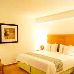 Отель Holiday Inn Resort Acapulco комната для гостей фото 2