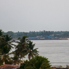 Отель Marine Tourist Beach Guest House Negombo Beach