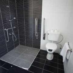 Отель Harbour Lodge ванная