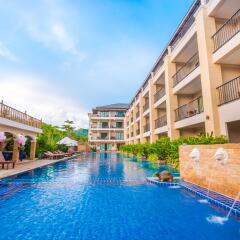 The Windmill Phuket Hotel бассейн