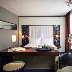 Отель Sofitel Berlin Gendarmenmarkt в номере
