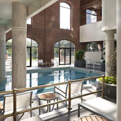 Отель Delta Hotels by Marriott Bessborough бассейн фото 3