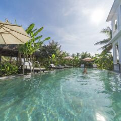 Отель Luna Villa Homestay с домашними животными