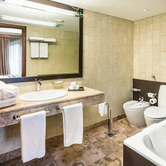 Отель Legendary Lisboa Suites ванная