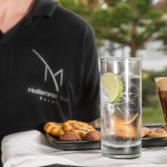 Отель Mediterranean White Греция, Остров Санторини - отзывы, цены и фото номеров - забронировать отель Mediterranean White онлайн питание