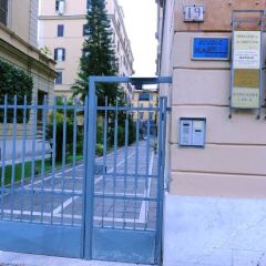 Отель La Grotta di Tiberio B&B спортивное сооружение