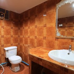 Отель The Siam Guest House Таиланд, Паттайя - 1 отзыв об отеле, цены и фото номеров - забронировать отель The Siam Guest House онлайн ванная фото 2
