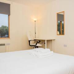 Отель 2 Bedroom Apartment Near Kings Cross Великобритания, Лондон - отзывы, цены и фото номеров - забронировать отель 2 Bedroom Apartment Near Kings Cross онлайн комната для гостей фото 2
