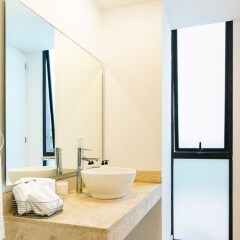 Отель Huge and Incredible 2BR 2BA Apt. in the Heart of La Condesa Мехико ванная
