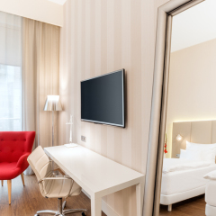Отель NH Collection Berlin Mitte Friedrichstrasse 4* Стандартный номер с различными типами кроватей фото 7