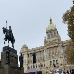 Отель ART Garden Towers Prague с домашними животными