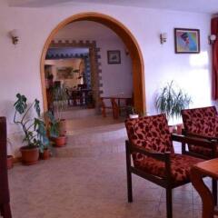 Отель Family Hotel Silver Болгария, Смолян - отзывы, цены и фото номеров - забронировать отель Family Hotel Silver онлайн интерьер отеля фото 2