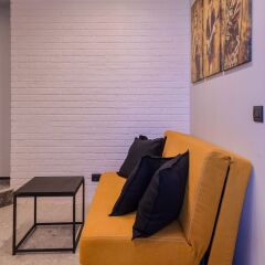 Отель FM Luxury 1-BDR Apartment - Rock'n'Roll Болгария, София - отзывы, цены и фото номеров - забронировать отель FM Luxury 1-BDR Apartment - Rock'n'Roll онлайн комната для гостей