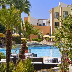 Отель Four Seasons Vilamoura Португалия, Пешао - отзывы, цены и фото номеров - забронировать отель Four Seasons Vilamoura онлайн бассейн