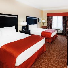 Отель La Quinta Inn & Suites by Wyndham OKC North - Quail Springs США, Оклахома-Сити - отзывы, цены и фото номеров - забронировать отель La Quinta Inn & Suites by Wyndham OKC North - Quail Springs онлайн комната для гостей