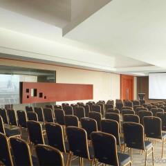 Novotel Surabaya Hotel интерьер отеля фото 2
