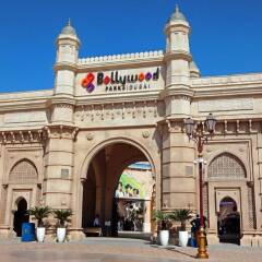 Al Waleed Palace Hotel Apartments-Al Barsha вид на фасад фото 2