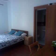 Отель Guest House Esha сейф в номере