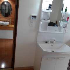 Отель Guest House SAKICHI Беппу сейф в номере