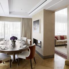Four Seasons Hotel London at Ten Trinity Square в номере