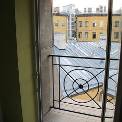 Гостиница Жилое помещение Mansarda S в Санкт-Петербурге - забронировать гостиницу Жилое помещение Mansarda S, цены и фото номеров Санкт-Петербург балкон
