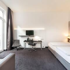 Select Hotel Berlin The Wall комната для гостей фото 4