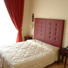 Wellness & Spa Hotel Principe di Fitalia Сиракуза сейф в номере