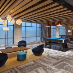 Отель Aloft Kathmandu Thamel Непал, Катманду - отзывы, цены и фото номеров - забронировать отель Aloft Kathmandu Thamel онлайн гостиничный бар